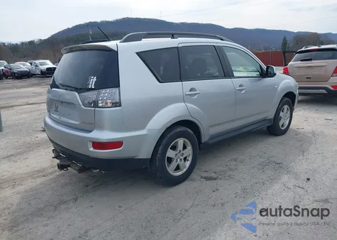 2010 Mitsubishi Outlander Es z USA, uszkodzony, nr VIN JA4AT2AW0AZ009931